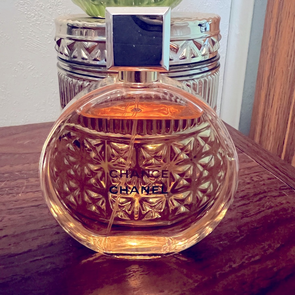 Chanel Chance perfume